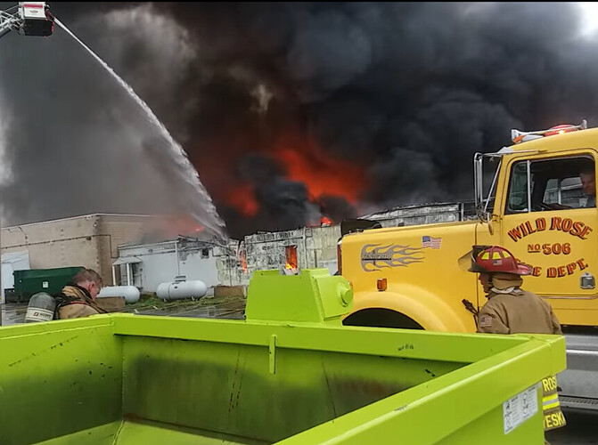 Fire-at-food-processing-plant-Waupaca-WI