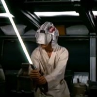 Luke Skywalker sheild down light saber up